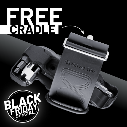 Black belt clip with 'daysaver.fun' branding on a black background, promoting a free cradle offer for Black Friday.